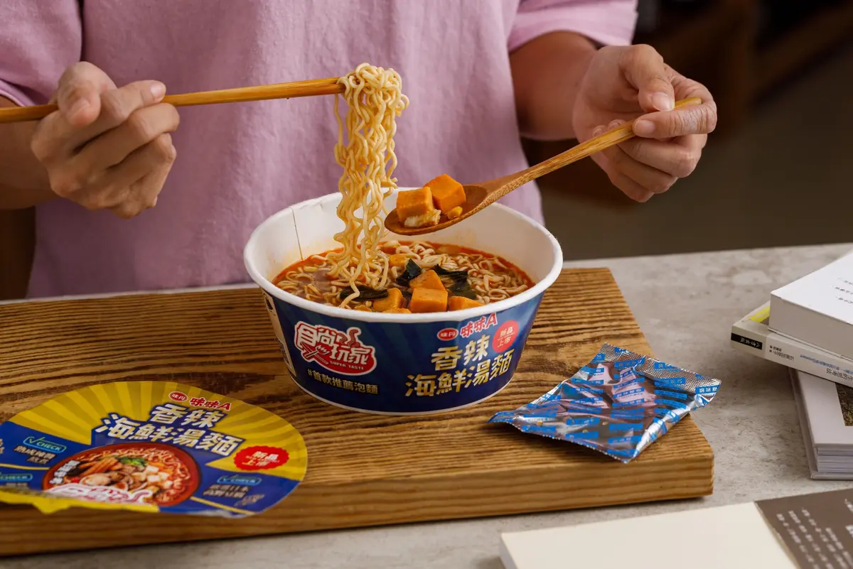 天冷就要爽嗑泡麵! 食尚首款泡麵老饕秋冬必囤 ,料多飽足、湯頭超過癮 天冷就要爽嗑泡麵! 食尚首款泡麵老饕秋冬必囤 ,料多飽足、湯頭超過癮