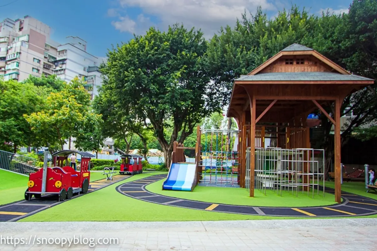 帥氣度滿分！全台８個「交通工具公園」：巨型戰鬥機、破千坪飛天火車遊戲場
