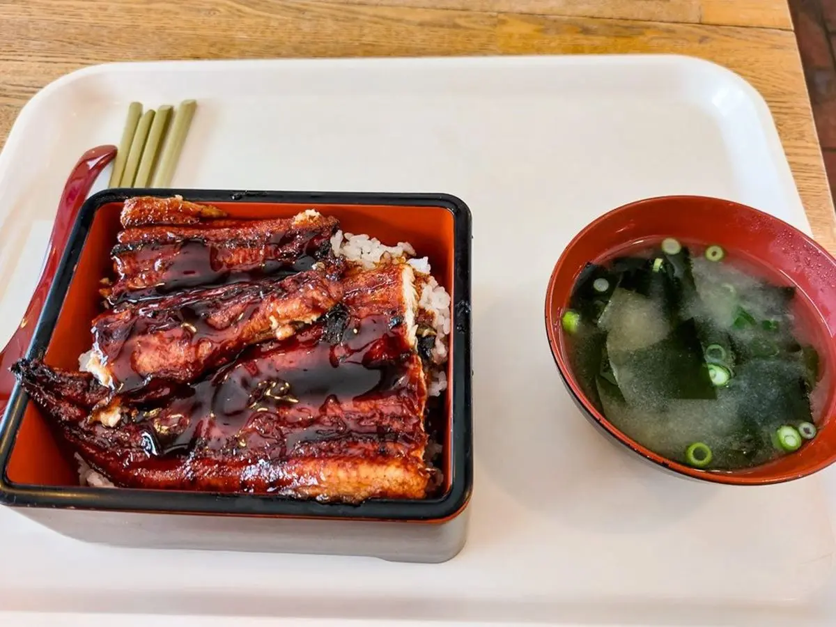 滑雪也要吃好料!日本最新必吃「雪場美食」TOP7:現煎蒜酥牛排、巨無霸可頌 滑雪也要吃好料!日本最新必吃「雪場美食」TOP7:現煎蒜酥牛排、巨無霸可頌