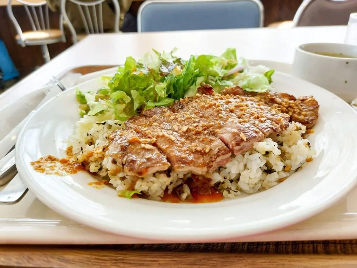 滑雪也要吃好料!日本最新必吃「雪場美食」TOP7:現煎蒜酥牛排、巨無霸可頌 滑雪也要吃好料!日本最新必吃「雪場美食」TOP7:現煎蒜酥牛排、巨無霸可頌