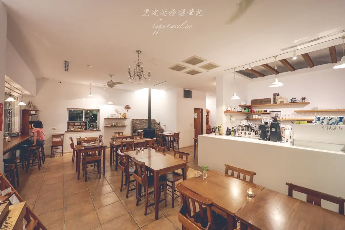 秒穿越宮崎駿電影場景!搶拍超Q「龍貓公車站」,觀景台賞「沙鹿最美夜景」 秒穿越宮崎駿電影場景!搶拍超Q「龍貓公車站」,觀景台賞「沙鹿最美夜景」