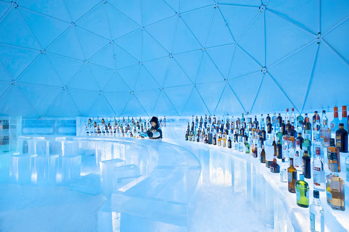 玩雪、泡湯、美食全包!日本「星野滑雪度假村」,霧冰絕景網列「此生必看」 玩雪、泡湯、美食全包!日本「星野滑雪度假村」,霧冰絕景網列「此生必看」