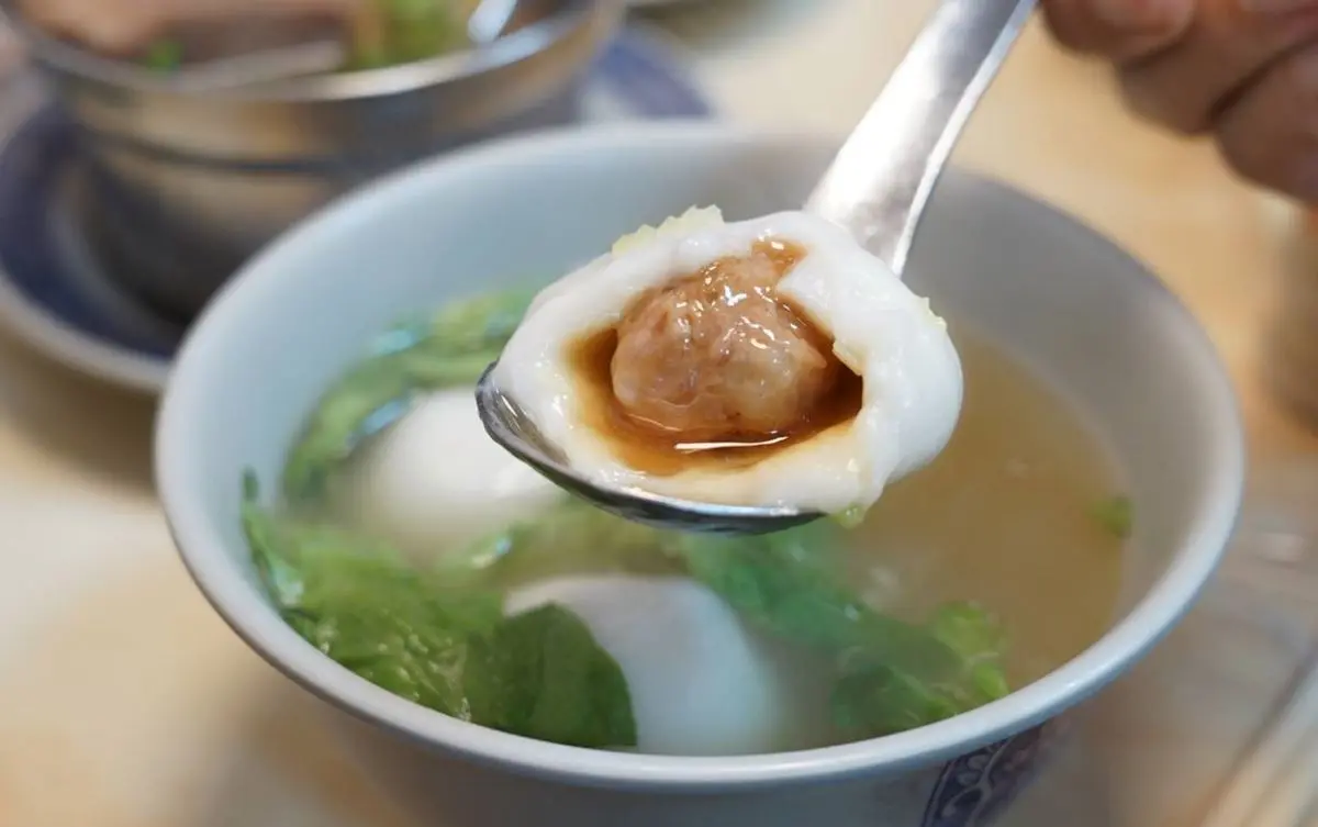 通通經典老字號！延三夜市10必吃：30元高麗菜飯、台北最強豬腳、必比登推薦