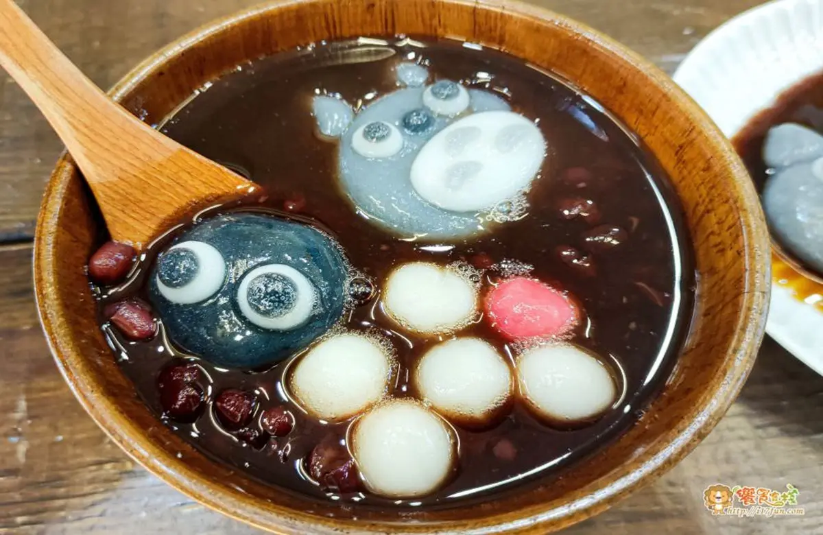 可以吃的「角落生物」有夠萌!冬至必吃「龍貓湯圓」藏在這,55元甜甜價開嗑 可以吃的「角落生物」有夠萌!冬至必吃「龍貓湯圓」藏在這,55元甜甜價開嗑