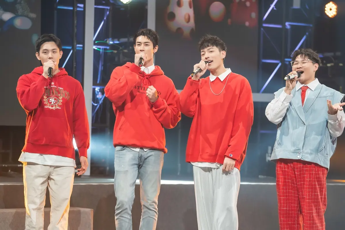 《TVBS聖誕愛無限藝起分享愛》12/24群星開唱！「最暖男團」靠注音唱英文歌