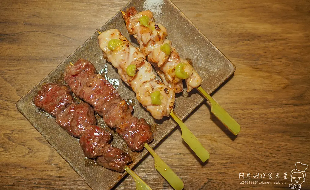 南港展覽館美食推薦12家!南港LaLaport順遊吃,巨無霸水餃小吃、薑母鴨火鍋元祖 南港展覽館美食餐廳「武侍酒日式居酒屋」串燒每串39元~79元不等。
