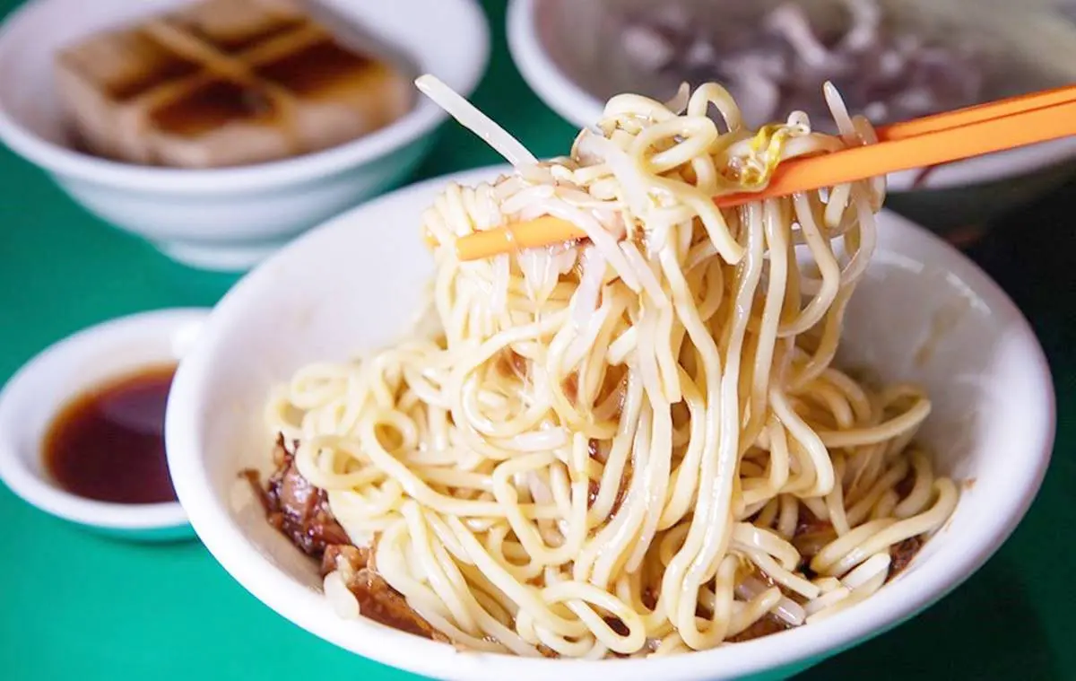 跟著《孤獨的美食家》開吃!台北4家五郎推薦小吃:酸菜白肉鍋、夜市米粉湯 跟著《孤獨的美食家》開吃!台北4家五郎推薦小吃:酸菜白肉鍋、夜市米粉湯