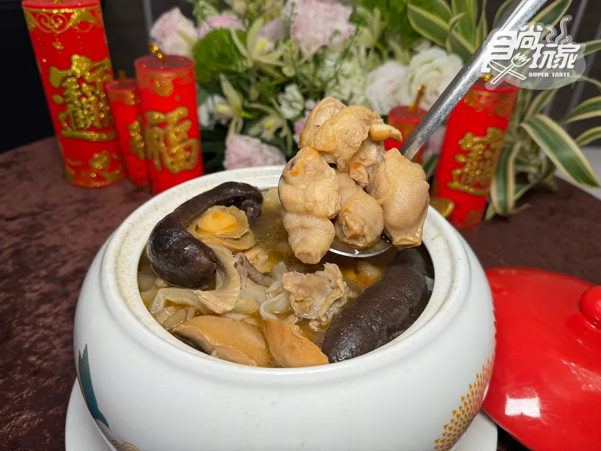 挑戰全台最奢華「佛跳牆」！塞滿６顆大鮑魚＋手掌大海參，限量搶訂折2000元