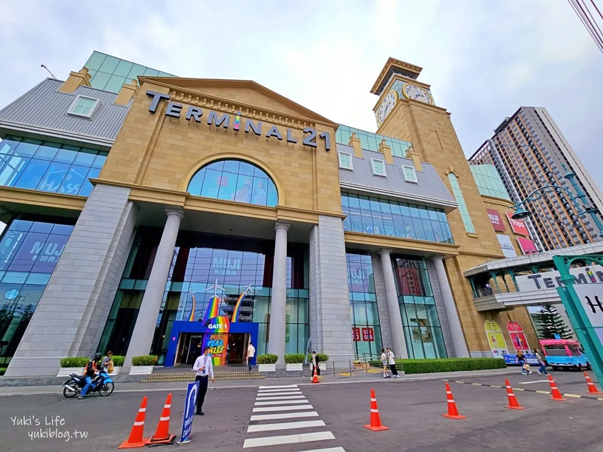 開箱最狂廁所!霍格華茲學院、拉麵店變身洗手間,藏身「環遊世界主題」百貨 開箱最狂廁所!霍格華茲學院、拉麵店變身洗手間,藏身「環遊世界主題」百貨