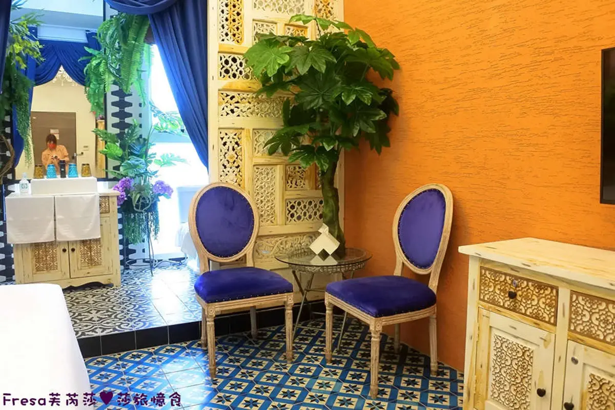 秒飛泰國!嘉義東市場旁「浮誇泰式飯店」超好拍,早餐還有正港泰味 秒飛泰國!嘉義東市場旁「浮誇泰式飯店」超好拍,早餐還有正港泰味