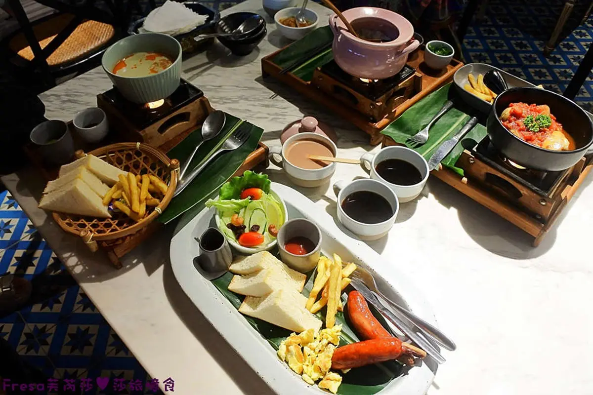 秒飛泰國!嘉義東市場旁「浮誇泰式飯店」超好拍,早餐還有正港泰味 秒飛泰國!嘉義東市場旁「浮誇泰式飯店」超好拍,早餐還有正港泰味