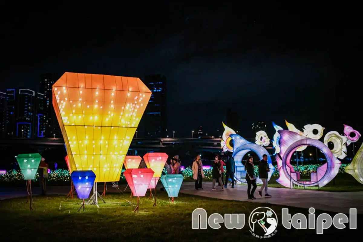 開逛2024新北燈會!9大主題燈區、免費提燈一次看,加碼順吃35家美食 開逛2024新北燈會!9大主題燈區、免費提燈一次看,加碼順吃35家美食