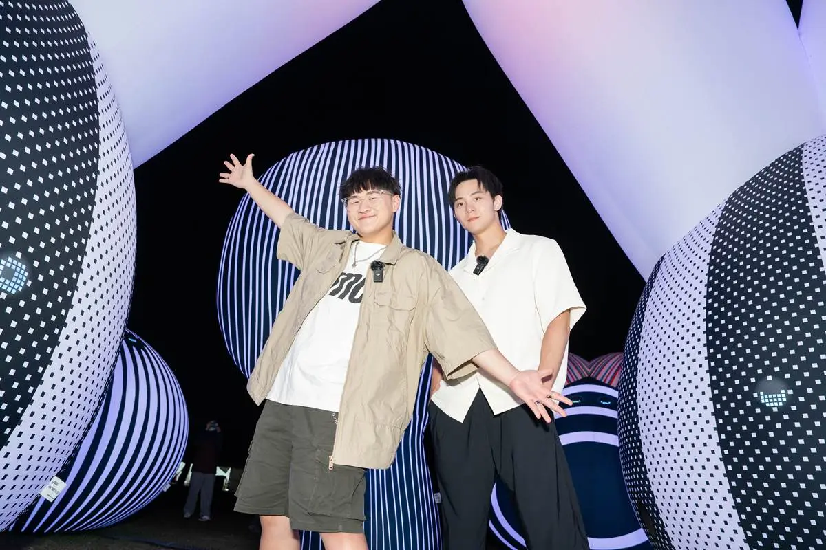 快衝桃園燈會！「IT BOYZ」成員驚喜現身，帶路玩沉浸式互動體驗