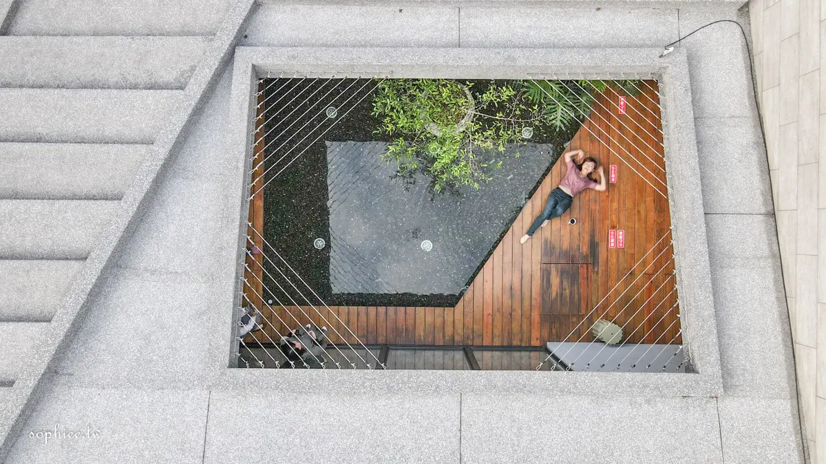 宜蘭最美私邸民宿！睡美術館般建築爽泡大浴缸，飯店級早餐超澎派