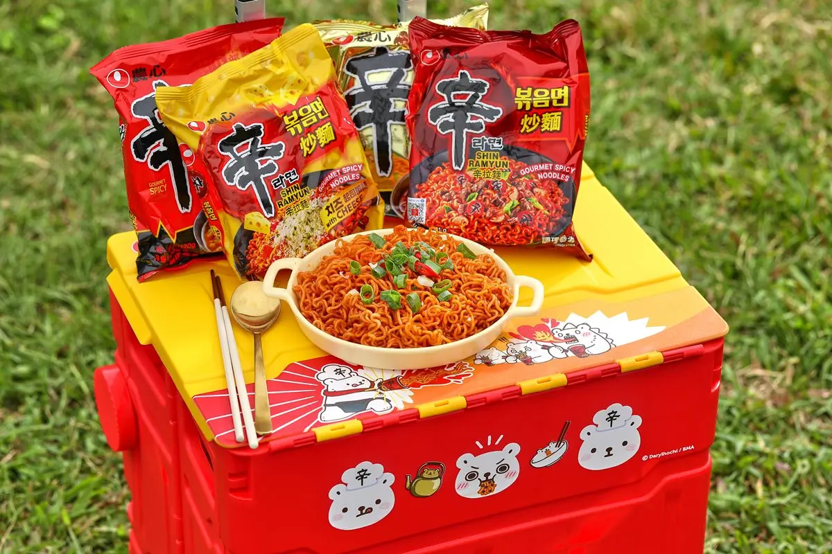 買餅乾送行李箱！設鬧鐘開搶「家樂福獨賣聯名20款」：間諜家家酒、購物車（中獎公布）