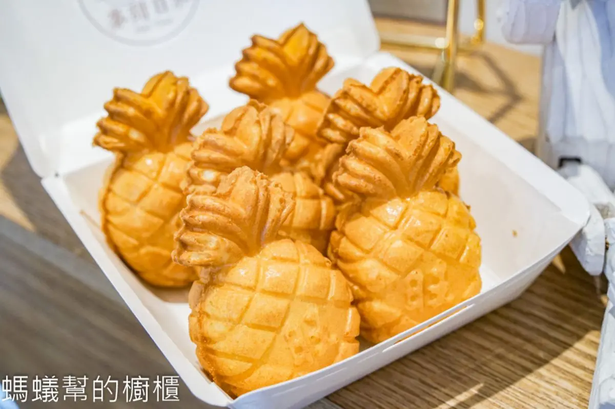 餐車賣到開店面！超Ｑ「旺萊雞蛋糕」一咬爆漿會牽絲，伴手禮、拜拜都吉利