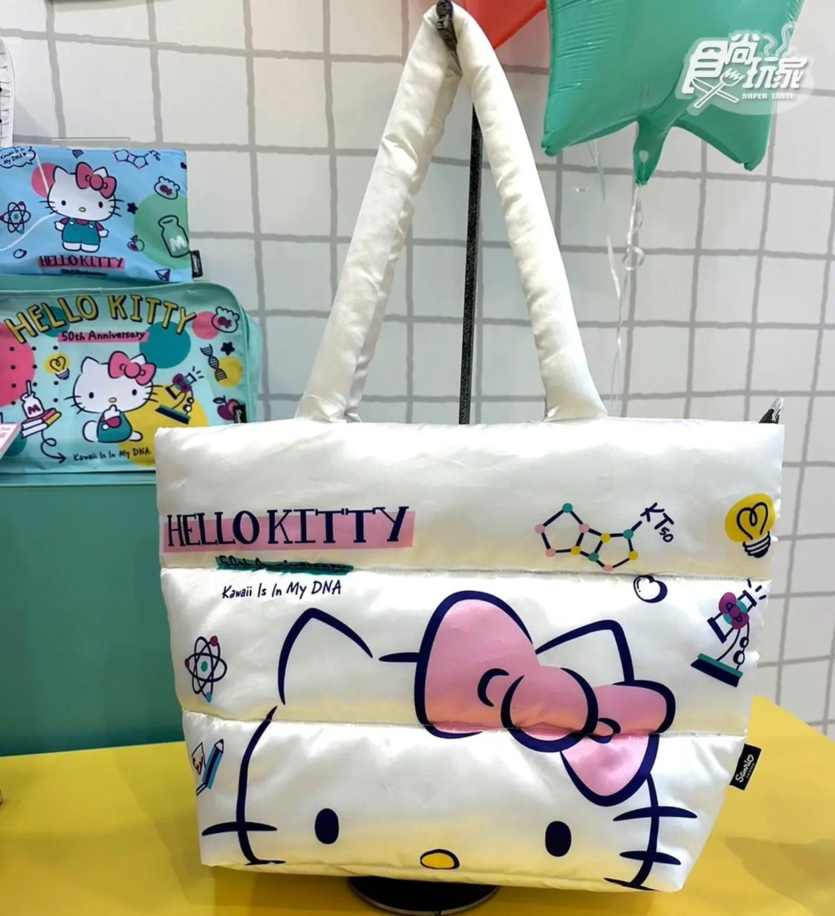 免費收Hello Kitty粉嫩寢具!「這天起」開搶7周邊:Kitty大頭洗衣袋、碗盤組 免費收Hello Kitty粉嫩寢具!「這天起」開搶7周邊:Kitty大頭洗衣袋、碗盤組