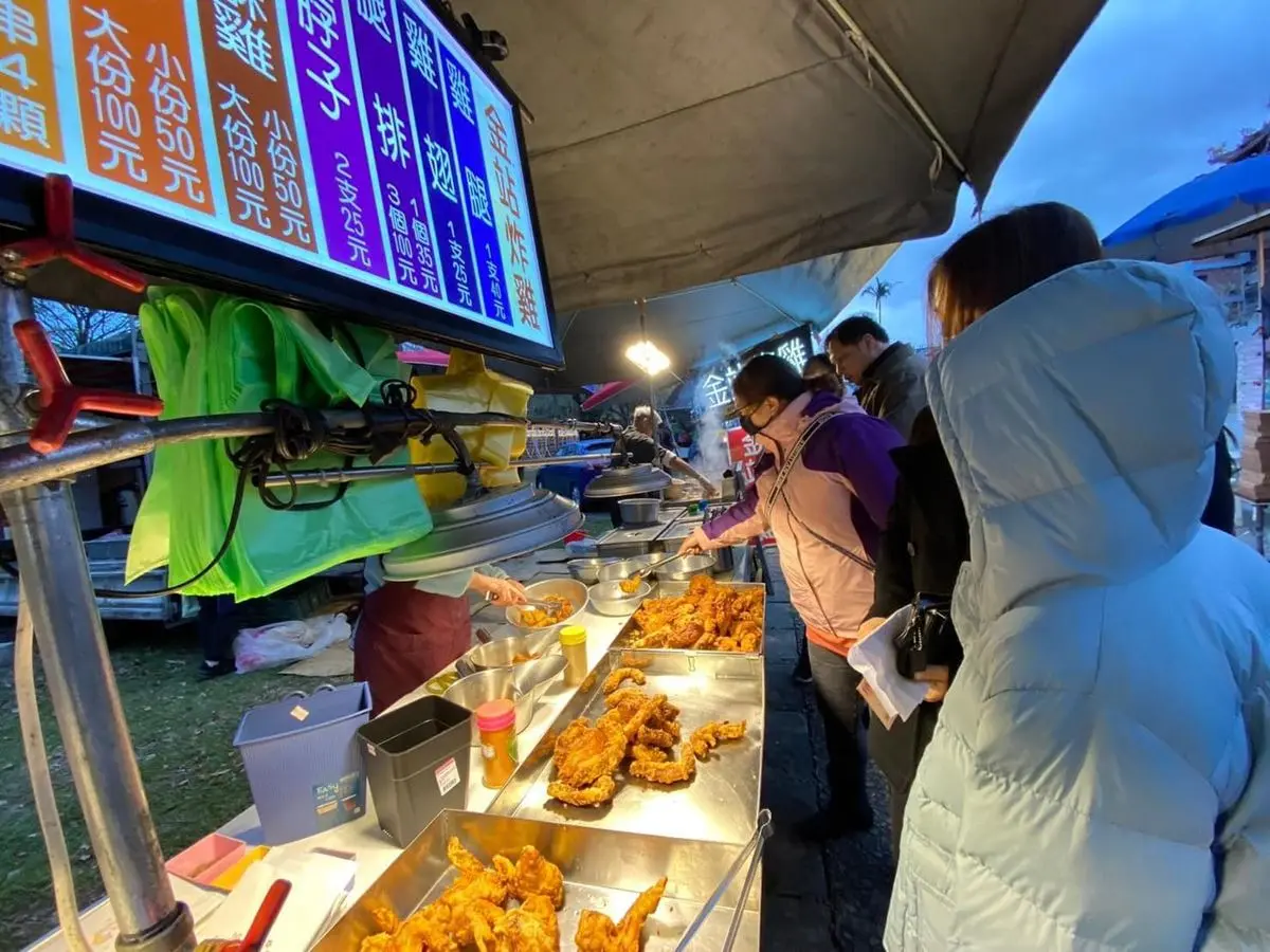 宜蘭「頭城夜市」搬家新開幕!每週限1天逛百攤,加碼宜蘭10大夜市營業時間 宜蘭「頭城夜市」搬家新開幕!每週限1天逛百攤,加碼宜蘭10大夜市營業時間