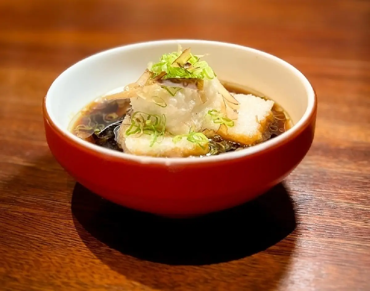 【獨家】+１元送翼板牛排！串燒名店「消費再折100」，必吃浮誇火山雞骨