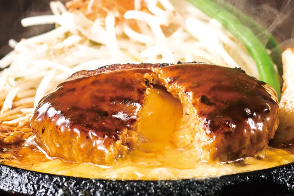 日本漢堡排「肉的長谷川」插旗東區！開幕時間、價位曝，必點流心漢堡