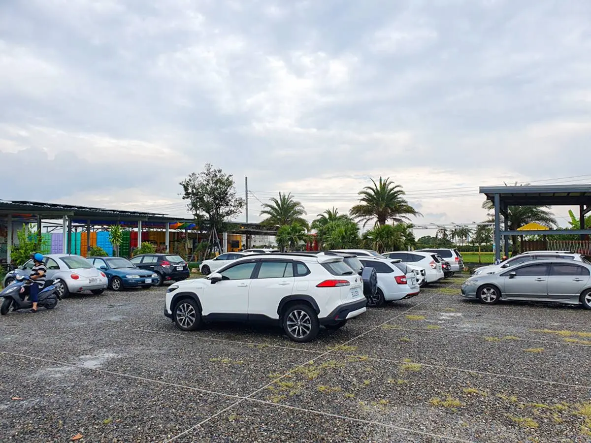 南台灣最強香皂觀光工廠!免費入園爽玩挖土機、巨型馬卡龍,兒童節出遊首選 南台灣最強香皂觀光工廠!免費入園爽玩挖土機、巨型馬卡龍,兒童節出遊首選