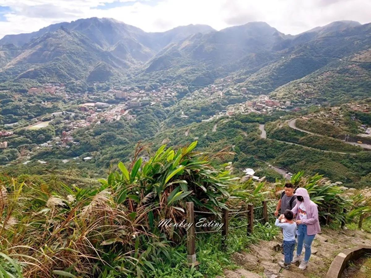 30分鐘輕鬆攻頂!新北小百岳登頂賞無敵海景、基隆嶼,晚上美拍九份山城夜景 30分鐘輕鬆攻頂!新北小百岳登頂賞無敵海景、基隆嶼,晚上美拍九份山城夜景