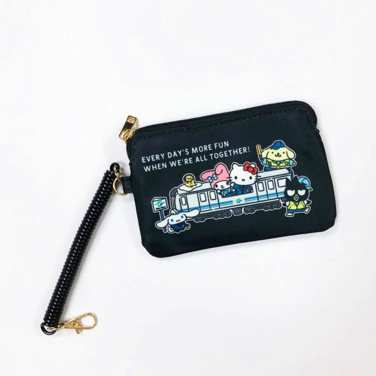 「Hello Kitty彩繪列車」變悠遊卡了!嗶卡會發光、說話,「這時」開賣快搶購 「Hello Kitty彩繪列車」變悠遊卡了!嗶卡會發光、說話,「這時」開賣快搶購
