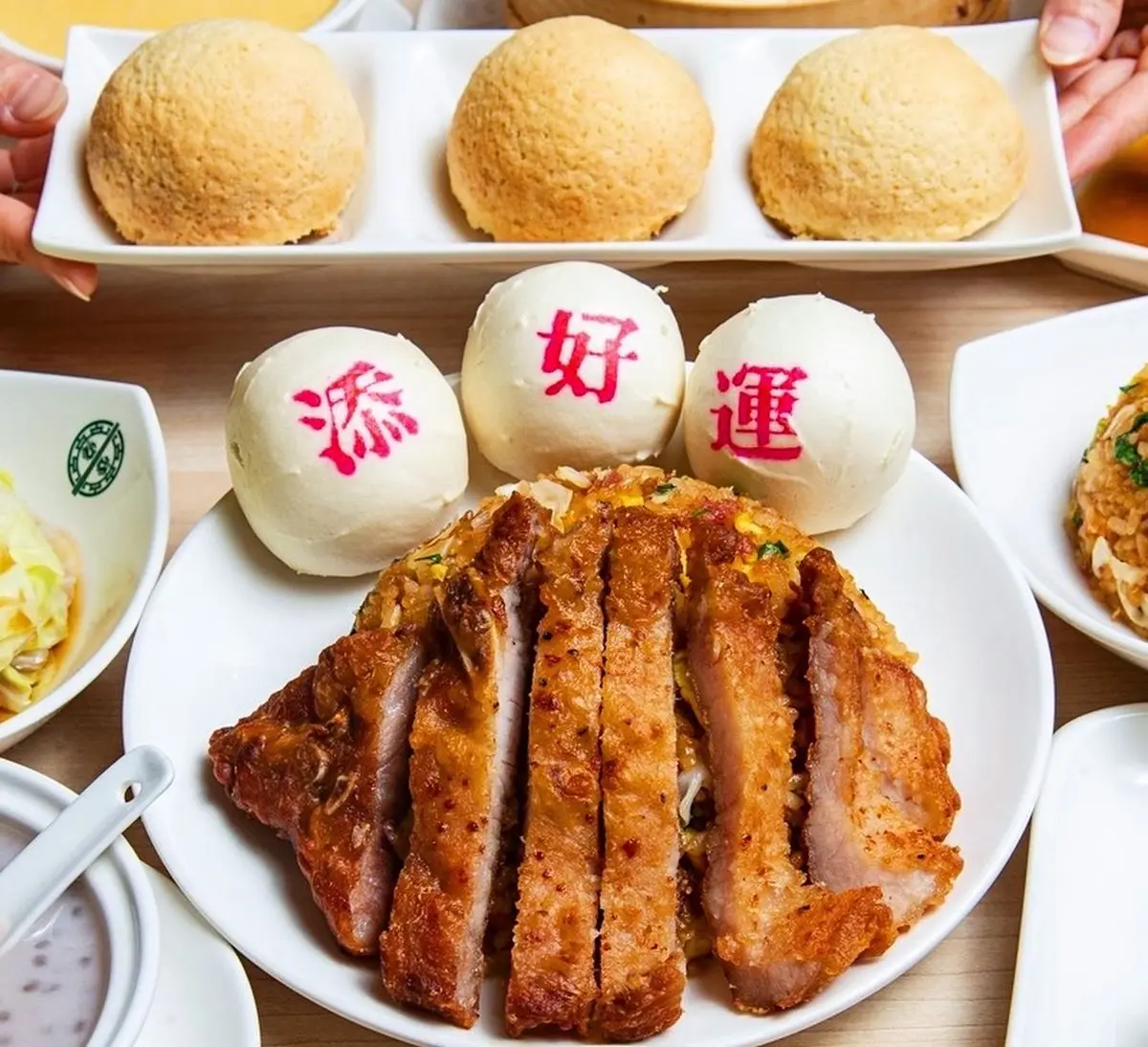 添好運買一送一快搶！加碼免費送爆漿流沙包、冰火菠蘿，壽星還有88折優惠