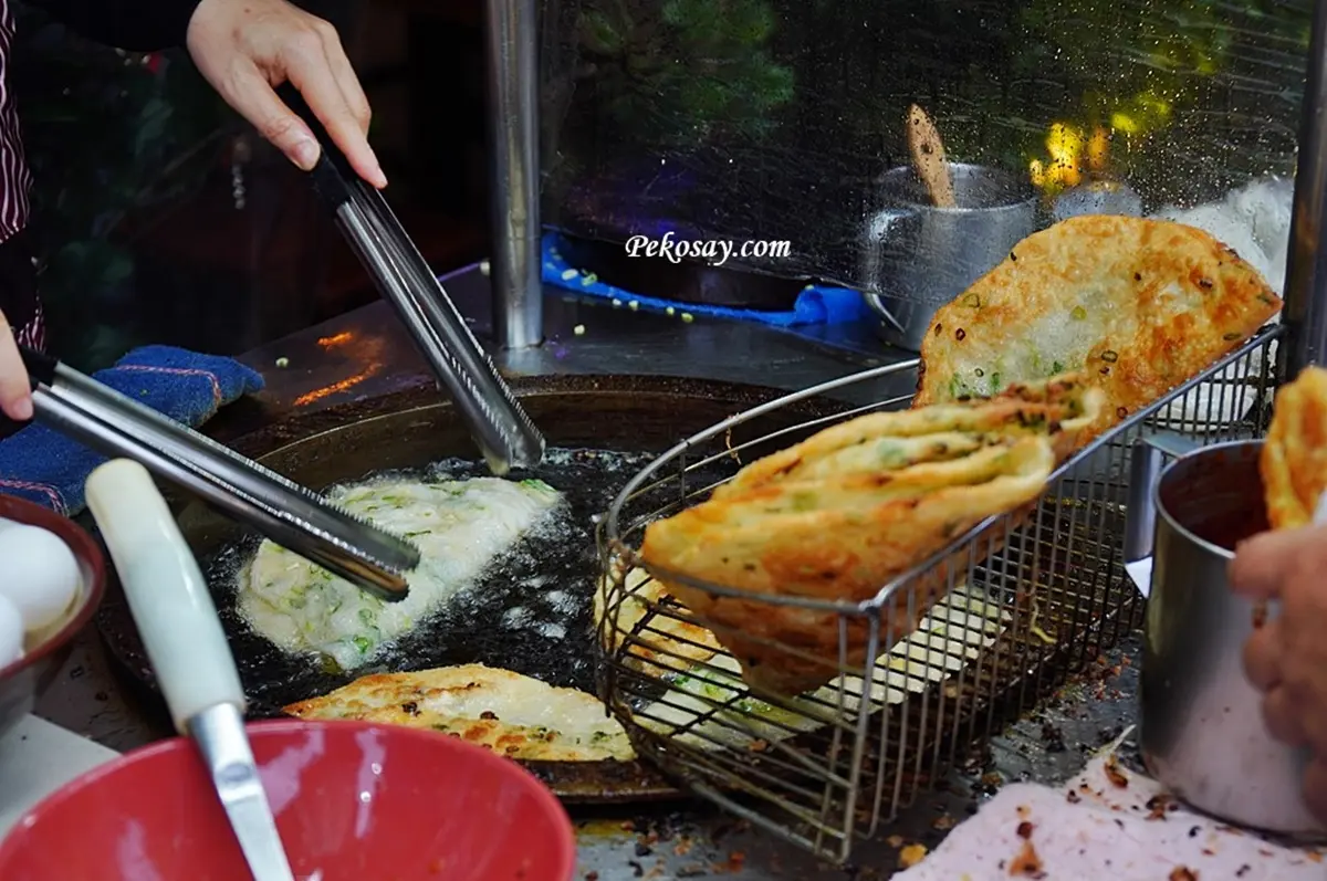 不是珍奶、雞排!外國遊客驚豔台灣1街邊小吃:吃完馬上再去排隊 不是珍奶、雞排!外國遊客驚豔台灣1街邊小吃:吃完馬上再去排隊