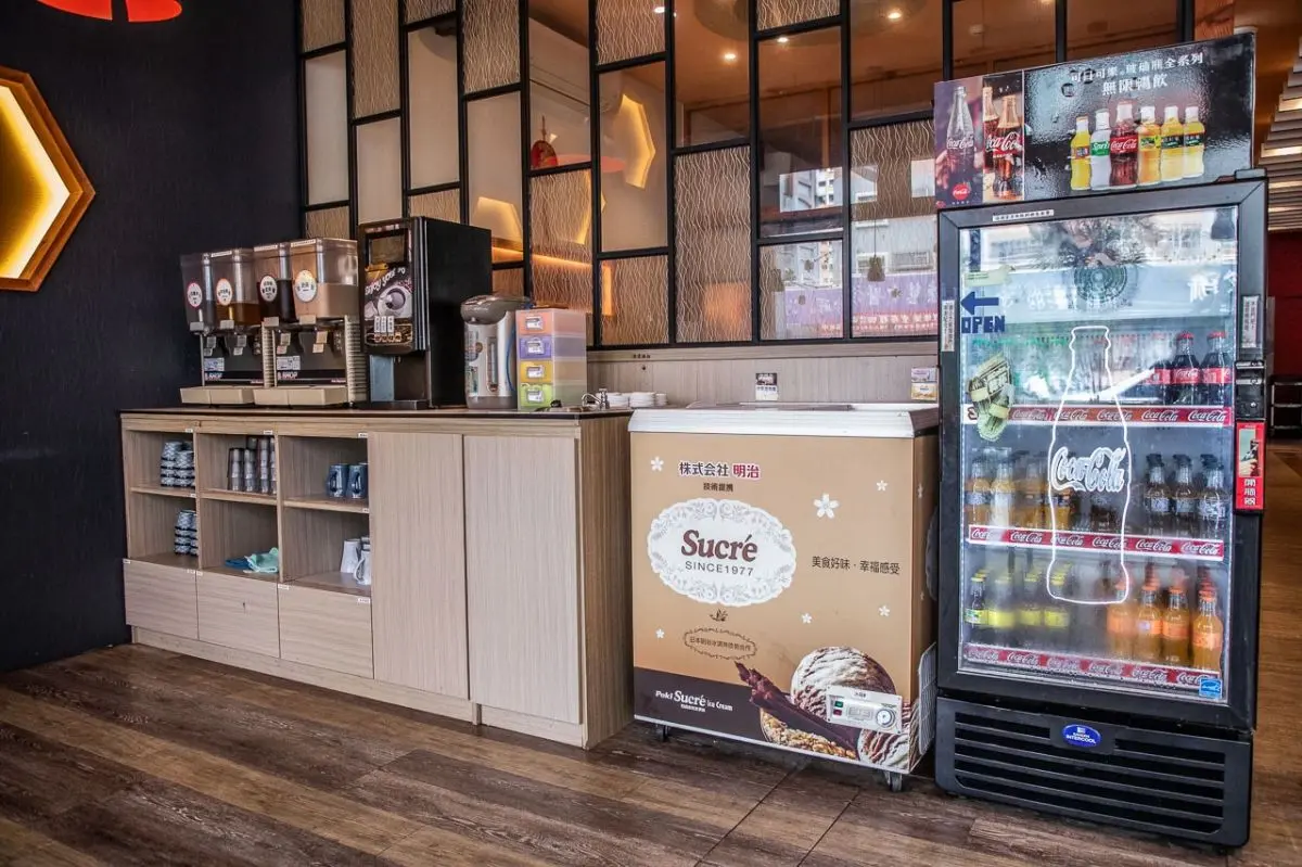 網推「嘉義最強火鍋店」！299元起自助吧吃到飽，泡麵、甜點、冰品無限供應
