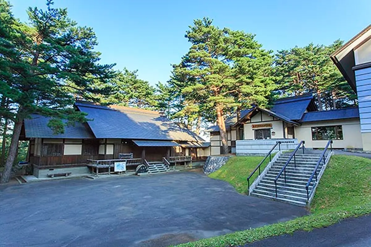 關西隱藏版蠟筆小新聖地!5大日本動漫經典場景,「這平交道」是大家的青春 關西隱藏版蠟筆小新聖地!5大日本動漫經典場景,「這平交道」是大家的青春