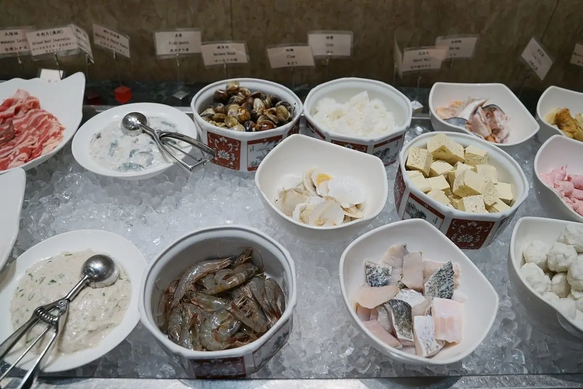 台北隱藏版「千元有找」飯店吃到飽!升級牛排、生蠔無限點,還有火鍋放題 台北隱藏版「千元有找」飯店吃到飽!升級牛排、生蠔無限點,還有火鍋放題