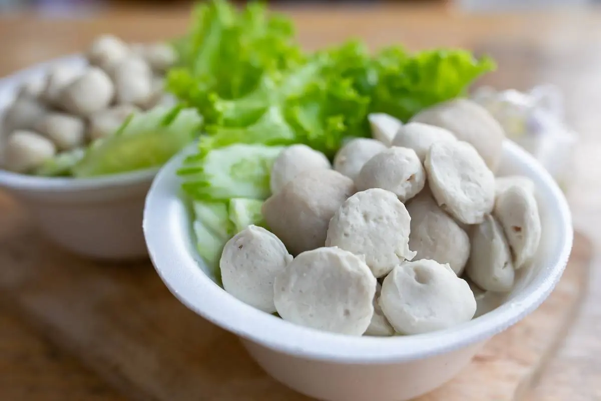 小心把漂白劑吃下肚!5種「白色食物」注意,金針菇下鍋前「這樣做」更安心 小心把漂白劑吃下肚!5種「白色食物」注意,金針菇下鍋前「這樣做」更安心