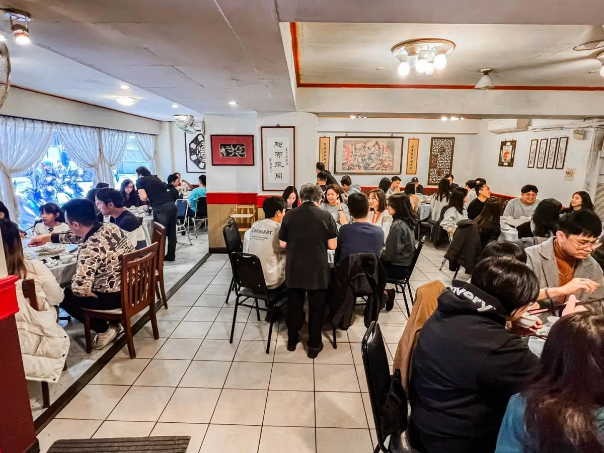 台北最難訂烤鴨餐廳!爽嗑正宗北京味一鴨二吃,蟬聯5年米其林必比登推薦 台北最難訂烤鴨餐廳!爽嗑正宗北京味一鴨二吃,蟬聯5年米其林必比登推薦