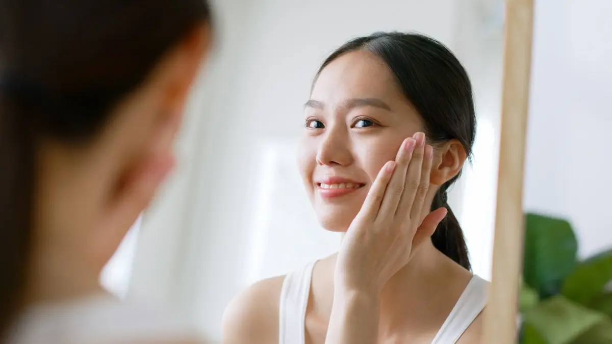 運勢好不好看臉就知道！事業看額頭、財運看「這裡」，愈亮代表財氣愈多