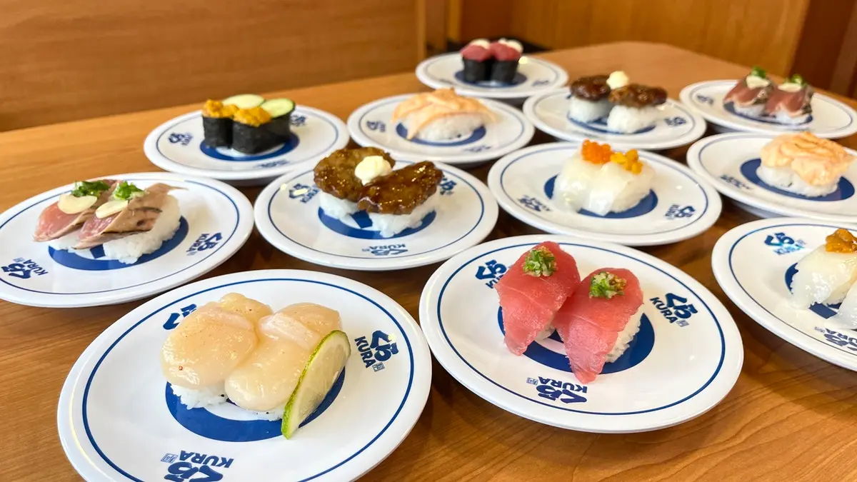 角落小夥伴變身美人魚!藏壽司推14款軟萌新扭蛋,再送限量帆布袋、玻璃盤 角落小夥伴變身美人魚!藏壽司推14款軟萌新扭蛋,再送限量帆布袋、玻璃盤