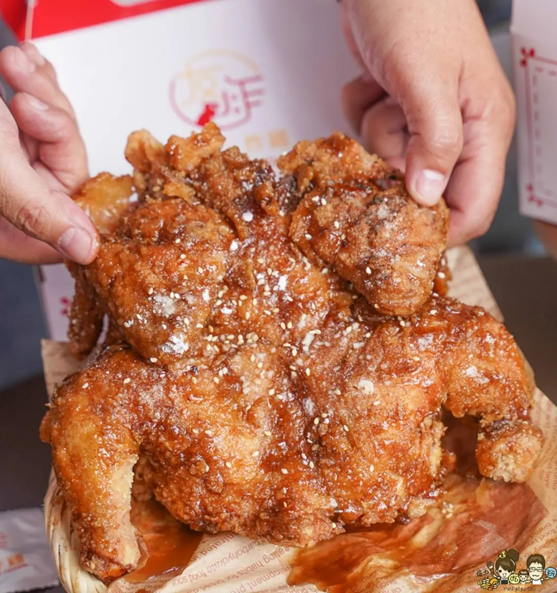 網稱「高雄賣最好炸全雞」!比臉大巨無霸炸雞300有找,必點隱藏版手標泰奶 網稱「高雄賣最好炸全雞」!比臉大巨無霸炸雞300有找,必點隱藏版手標泰奶