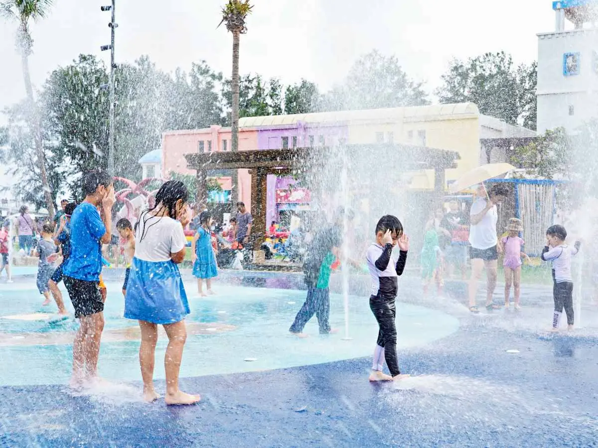 嘉義最美海上煙火「這1天」登場!免費玩氣墊樂園,加碼4家東石烤蚵吃到飽 嘉義最美海上煙火「這1天」登場!免費玩氣墊樂園,加碼4家東石烤蚵吃到飽