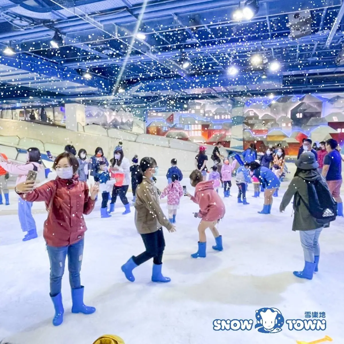 考100分免費玩雪!全台首家「室內雪樂園」加碼送飲料,每日限量30名快搶 考100分免費玩雪!全台首家「室內雪樂園」加碼送飲料,每日限量30名快搶
