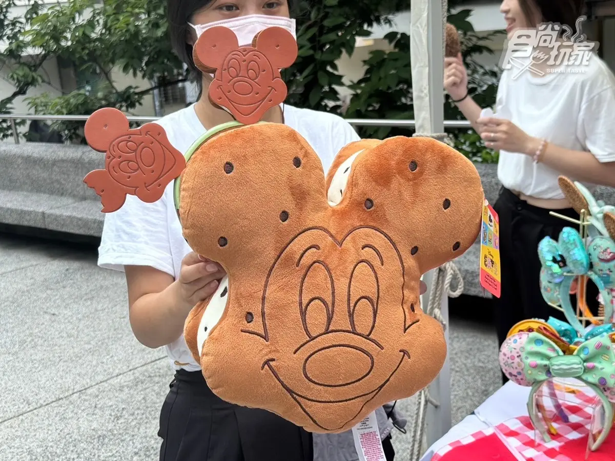 迪士尼控快衝!中山站快閃「米奇樂園」免費造景拍爆,限定周邊超欠買 迪士尼控快衝!中山站快閃「米奇樂園」免費造景拍爆,限定周邊超欠買