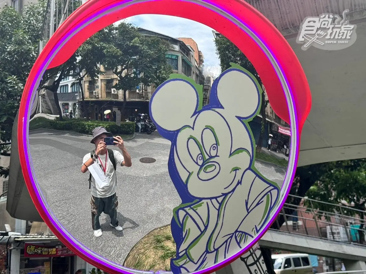 迪士尼控快衝!中山站快閃「米奇樂園」免費造景拍爆,限定周邊超欠買 迪士尼控快衝!中山站快閃「米奇樂園」免費造景拍爆,限定周邊超欠買