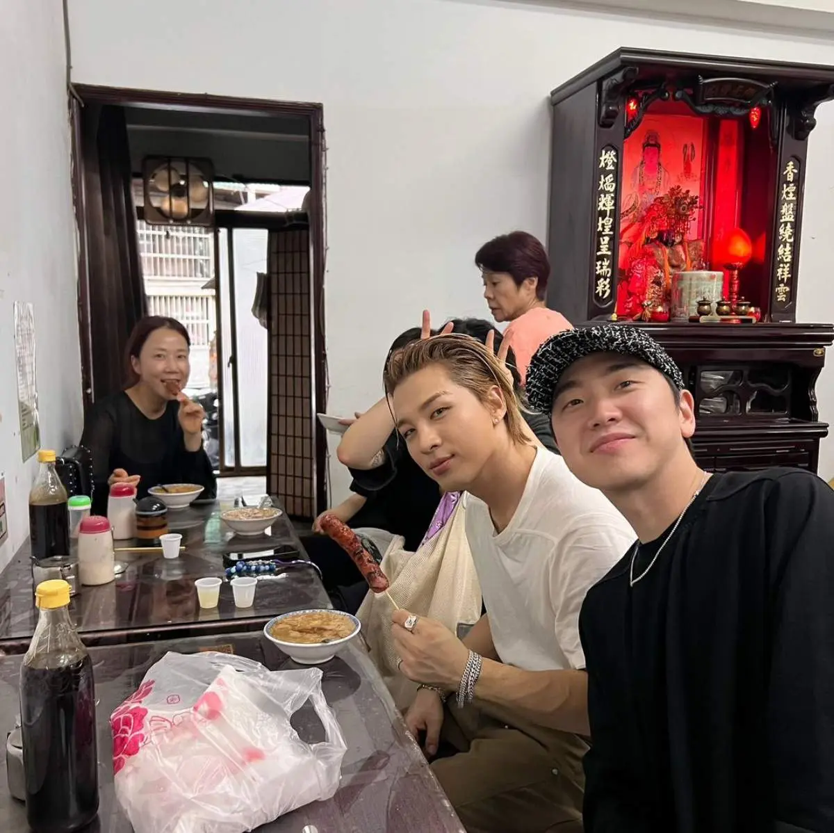 天團男神BIGBANG「太陽」吃的麵線在這!台北老饕最愛「泉州街三寶」一次看 天團男神BIGBANG「太陽」吃的麵線在這!台北老饕最愛「泉州街三寶」一次看