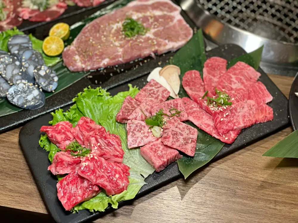 2026嘉義燒肉9間推薦!和牛吃到飽、高空吃燒肉界LV、升級燒肉列車 壹心燒肉|嘉義頂級燒肉