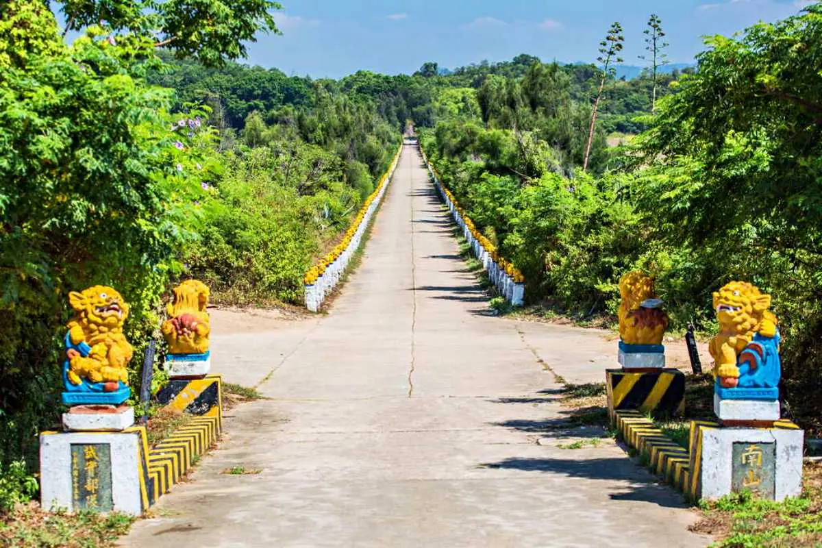 「台灣最神祕離島」開放登島！試營運、申請流程１篇全看懂，再訪必遊８景點