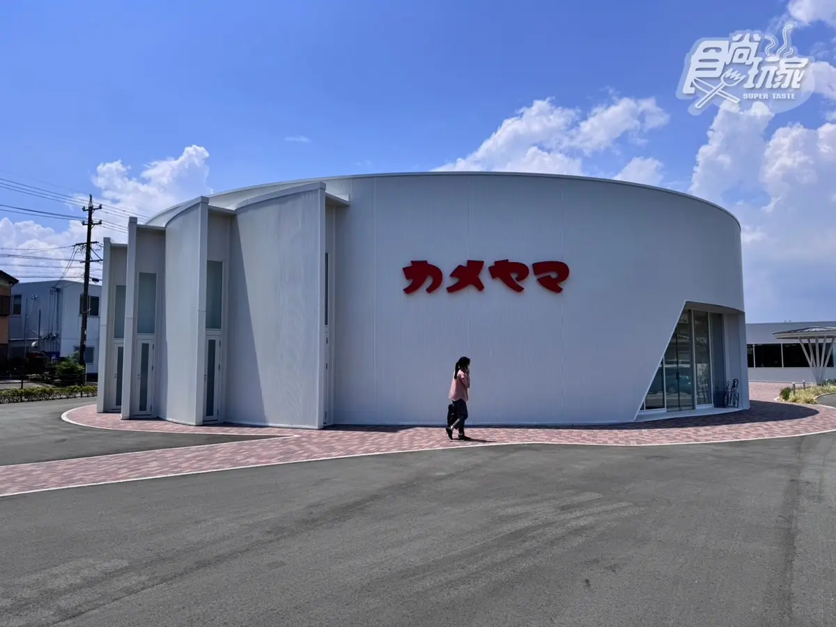 日本名設計師打造「龜山蠟燭城」免費入場!欣賞燭海買爆伴手禮,還能DIY帶回家 日本名設計師打造「龜山蠟燭城」免費入場!欣賞燭海買爆伴手禮,還能DIY帶回家