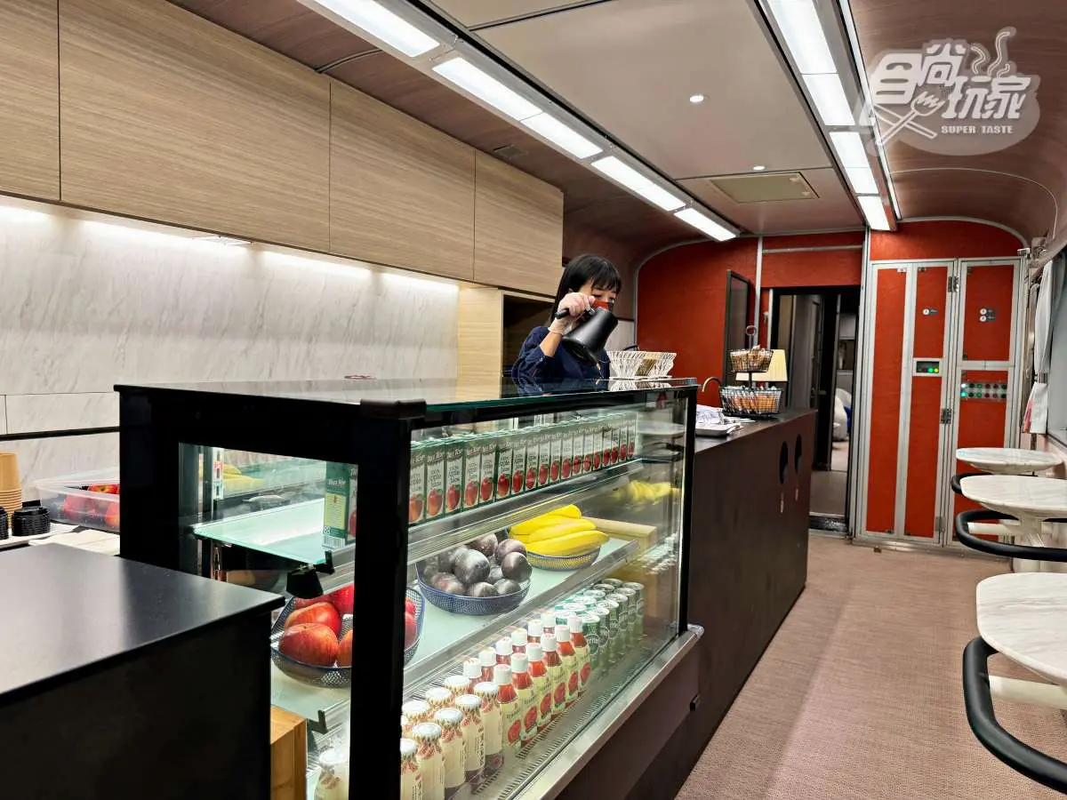 五星級西施泡飯、港點拼盤搬上列車!「移動五星餐廳」升級,最新行程快搶訂 五星級西施泡飯、港點拼盤搬上列車!「移動五星餐廳」升級,最新行程快搶訂
