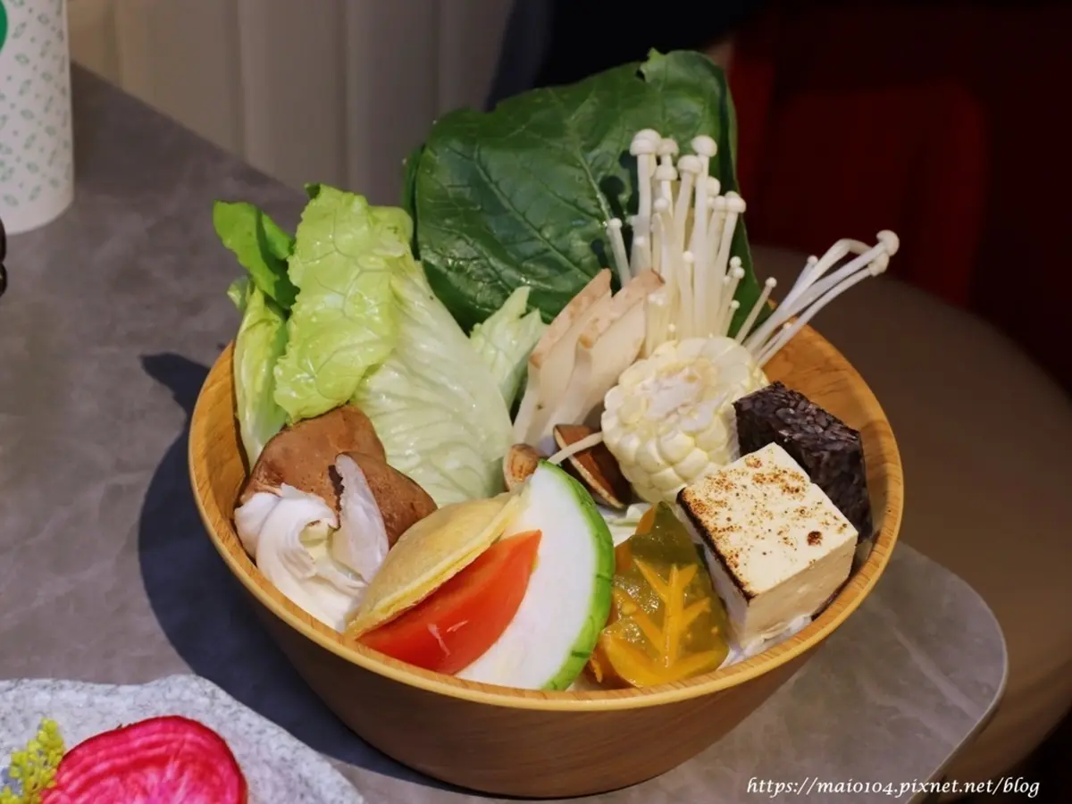 168元起吃到飽!高CP值「台式火鍋」爽嗑咖哩飯+冰Q粉,加碼免費送爆汁蛤蜊 168元起吃到飽!高CP值「台式火鍋」爽嗑咖哩飯+冰Q粉,加碼免費送爆汁蛤蜊