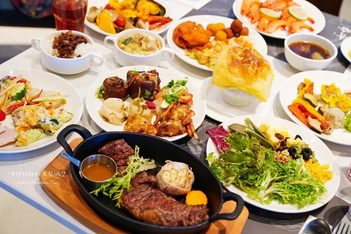 新莊最強牛排吃到飽!629元爽嗑40道異國料理,鮮蝦、港點、披薩無限夾 新莊最強牛排吃到飽!629元爽嗑40道異國料理,鮮蝦、港點、披薩無限夾