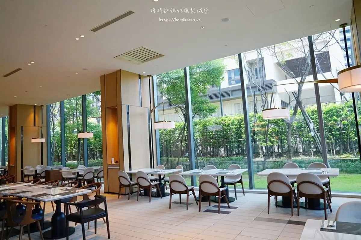 新莊最強牛排吃到飽!629元爽嗑40道異國料理,鮮蝦、港點、披薩無限夾 新莊最強牛排吃到飽!629元爽嗑40道異國料理,鮮蝦、港點、披薩無限夾