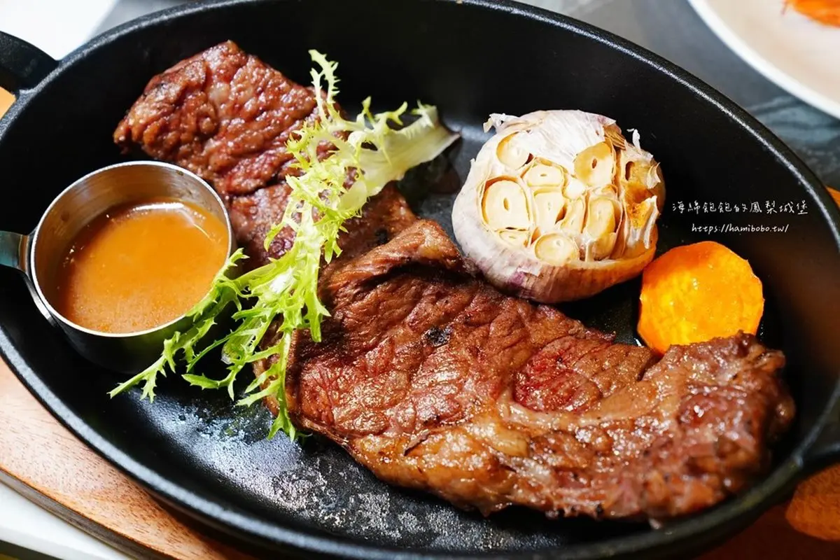 新莊最強牛排吃到飽!629元爽嗑40道異國料理,鮮蝦、港點、披薩無限夾 新莊最強牛排吃到飽!629元爽嗑40道異國料理,鮮蝦、港點、披薩無限夾